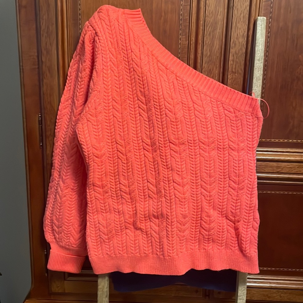 Thick, one shoulder sweater